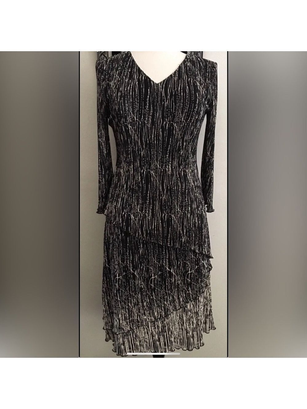 Connected Apparel Women Sz 4X (30/32) Dress Asymmetrical Layer Black & Beige NWT